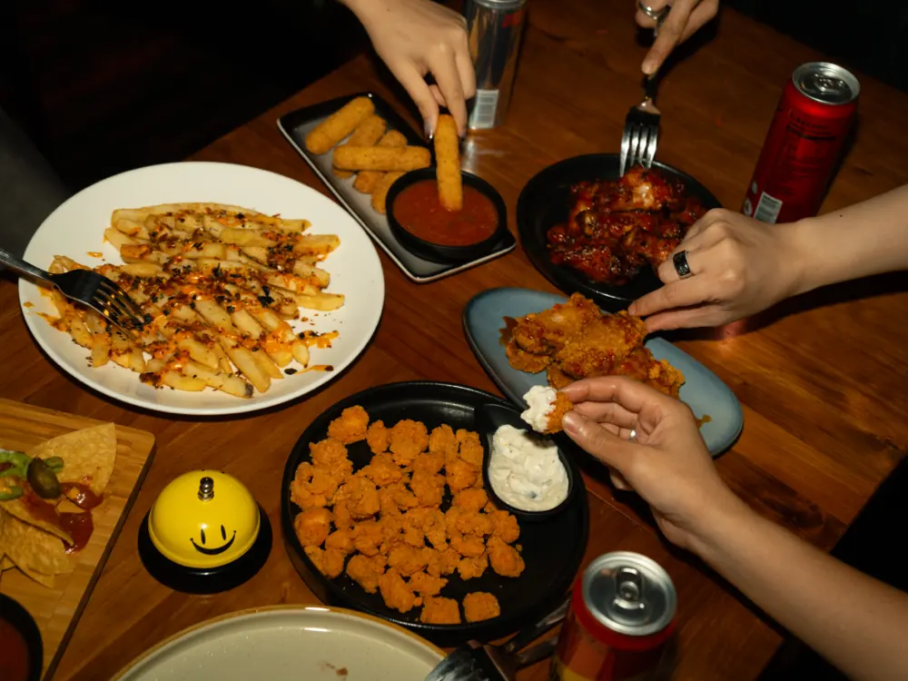 Pasta and mains served at Notes